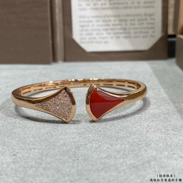 Bvlgari Divas’ Dream Bracelet BG-BL20