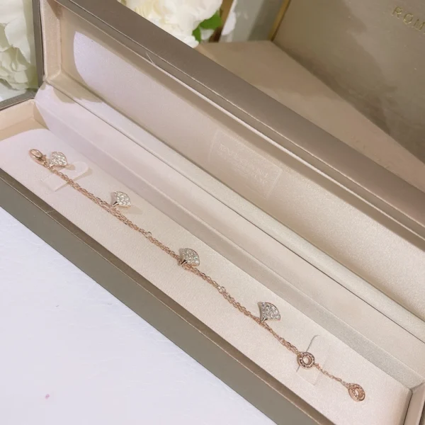 Bvlgari Divas’ Dream Bracelet BG-BL22
