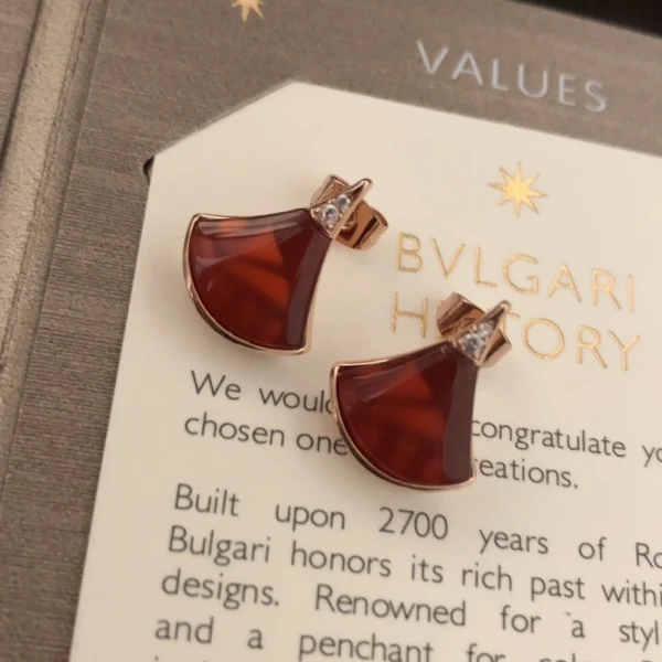 Bvlgari Divas’ Dream Earrings BG-ER25