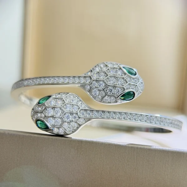 Bvlgari Serpenti Seduttori Bracelet BG-BL05