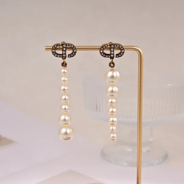 Dior 30 Montaigne Earrings