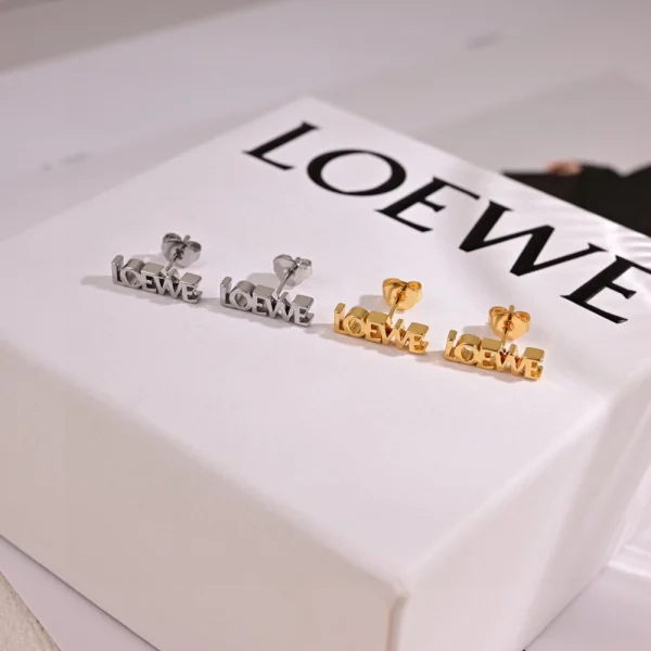 Loewe Graphic Single Earring in Sterling Silver