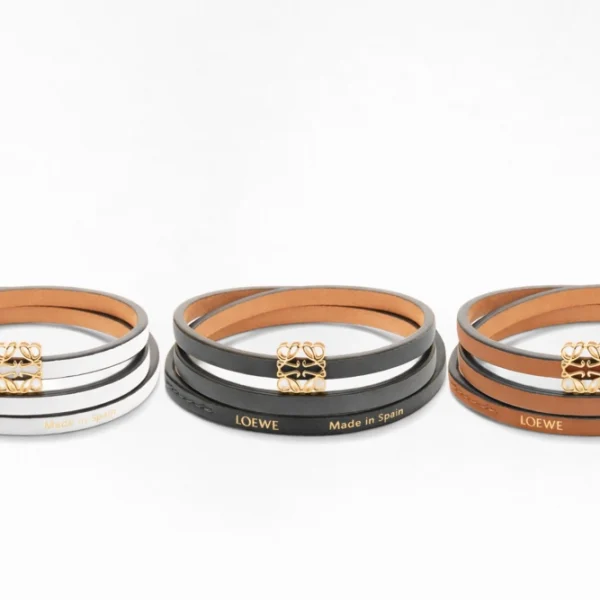 Loewe Twist Bangle In Calfskin
