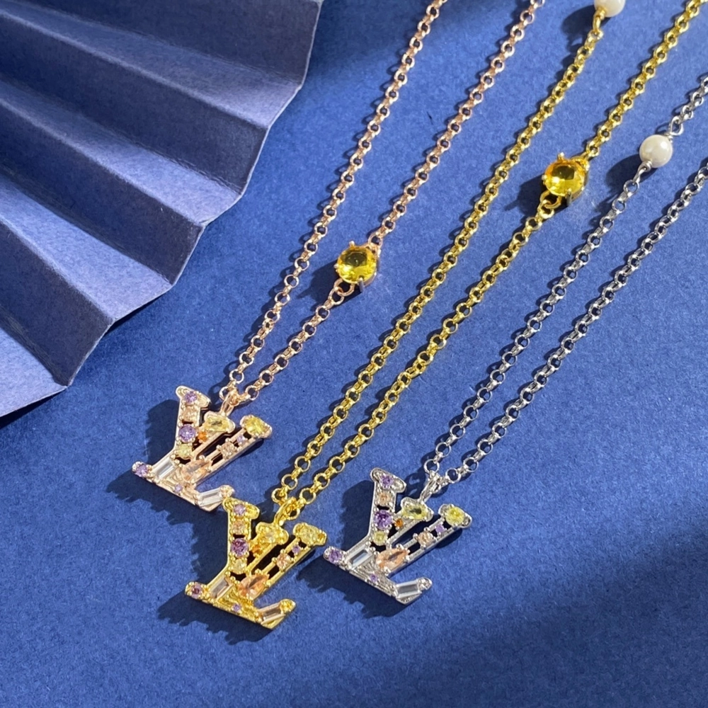 Louis Vuitton Lady LV Necklace