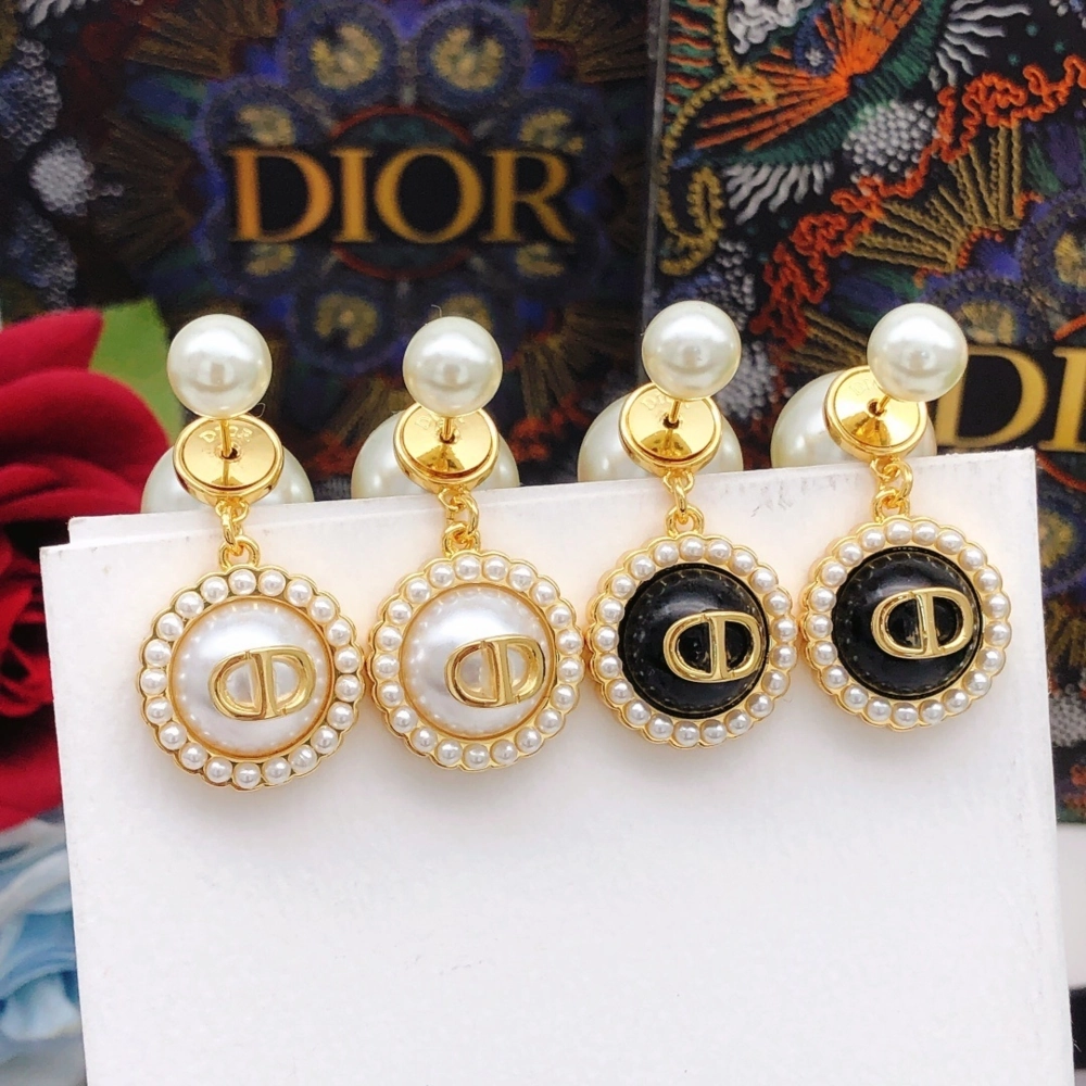 luxury dior earrings collection 2026