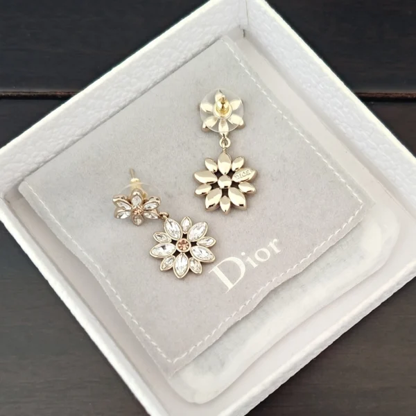 Dior Fleur de Glace Earrings