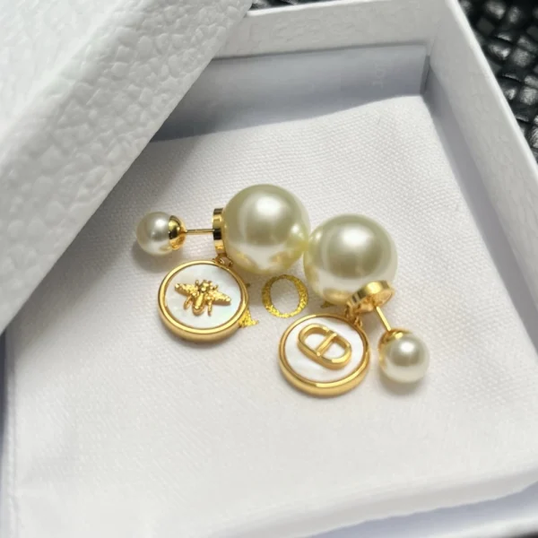 Dior Tribales Earrings White Mother-of-Pearl
