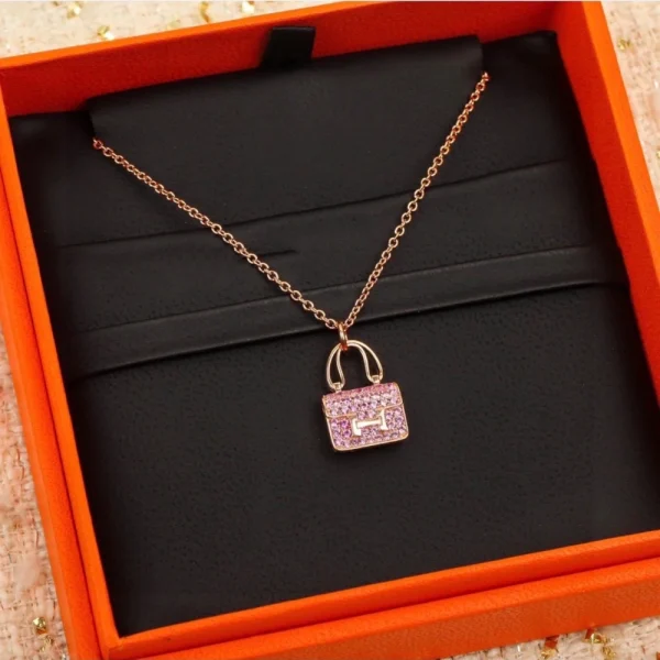 Hermes Amulettes Constance Pendant