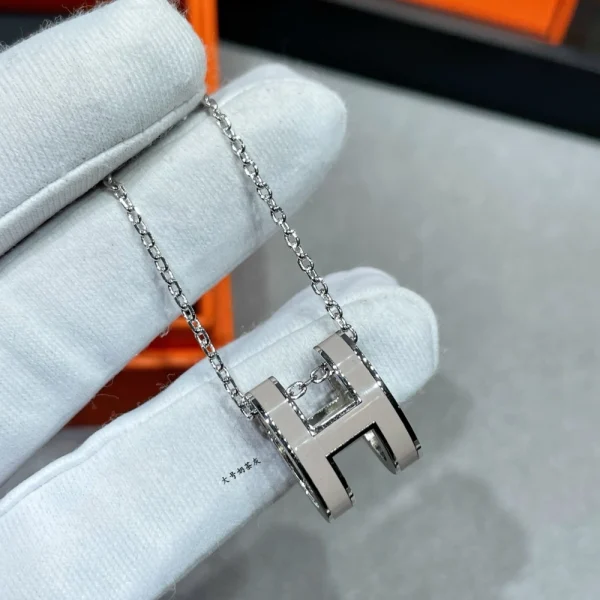 Hermes Mini Pop H Pendant HM-NL06