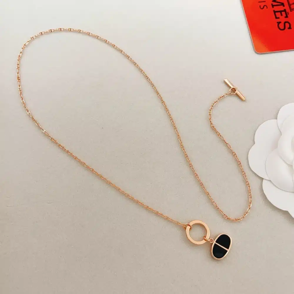 Hermes Pendant "Chaine d'Ancre Verso" GM