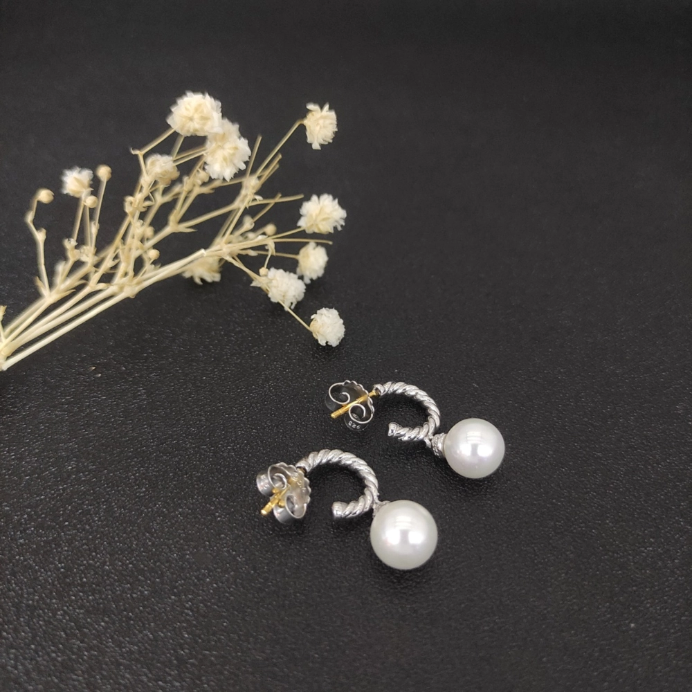 David Yurman Hoop Drop Pearl Earrings