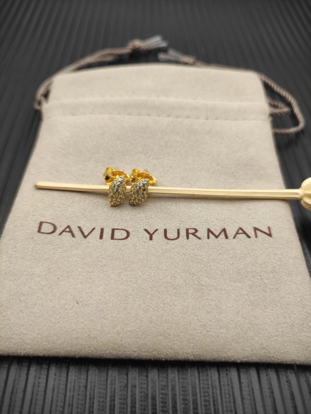 David Yurman Petite Pavé Flute Stud Earrings