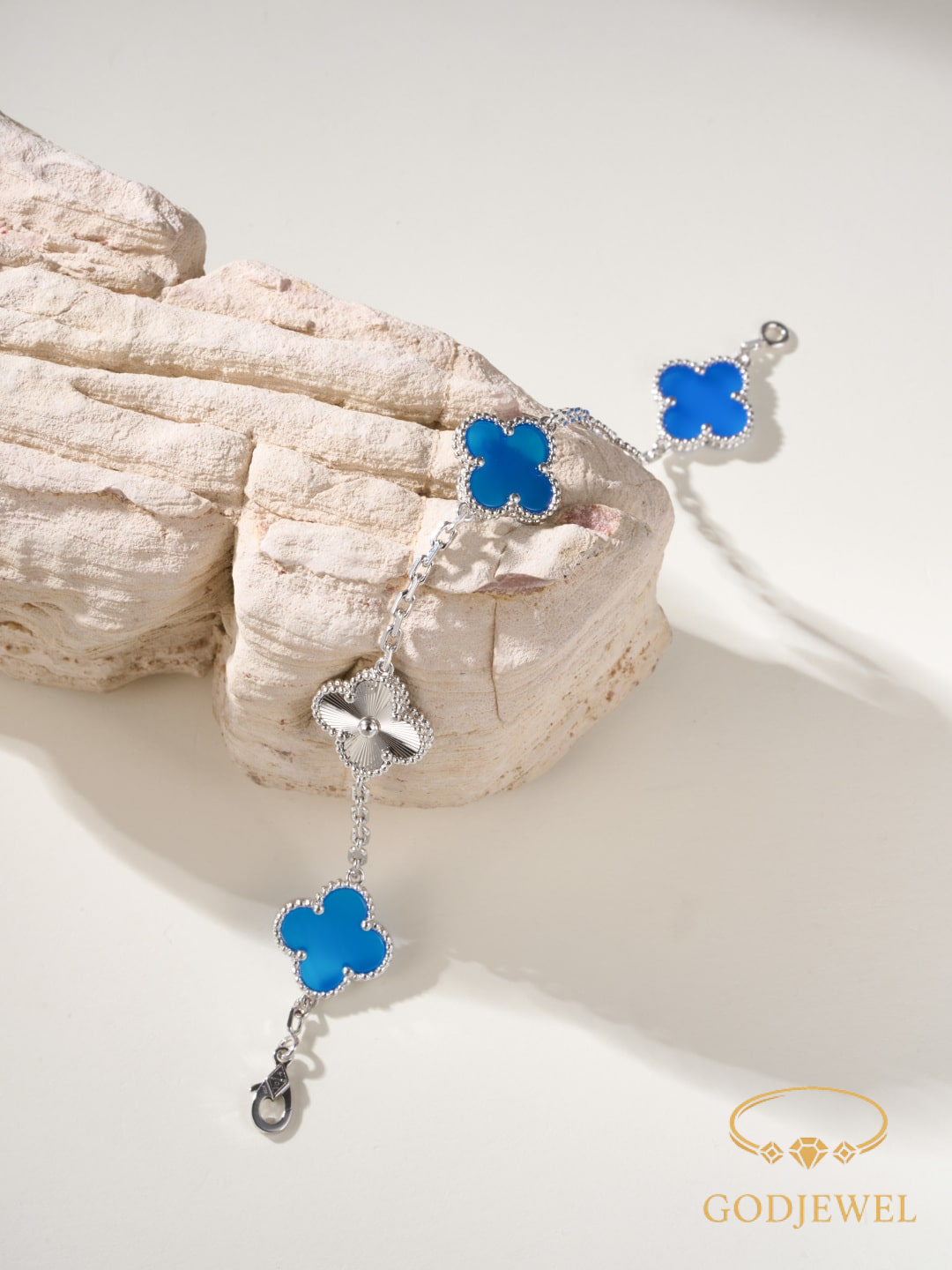 Van Cleef inspired blue clover bracelet