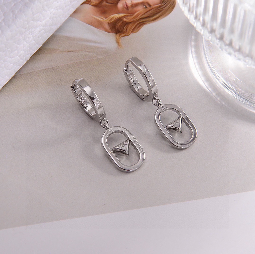 prada-metal-earrings--godjewel
